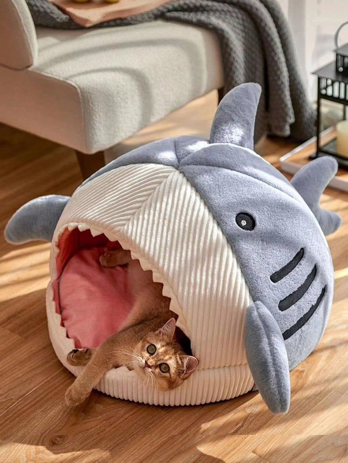 Cat Mat Shark-Shaped Kennel Kitten Bed Hideout House Warm Soft Comfortable Semi-Closed Cat Dog Nest Blue M